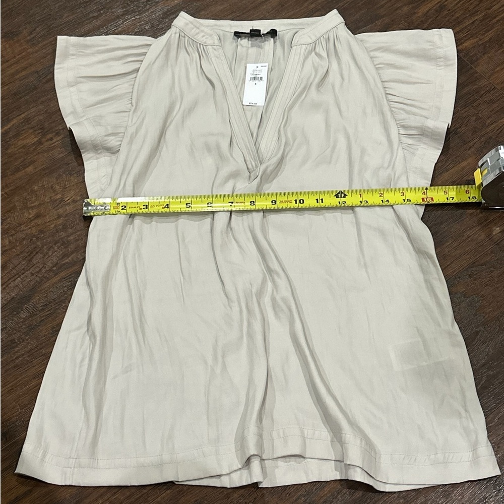 Banana Republic Women's Tan V-Neck Capped Sleeve Top Size S - Picture 10 of 11